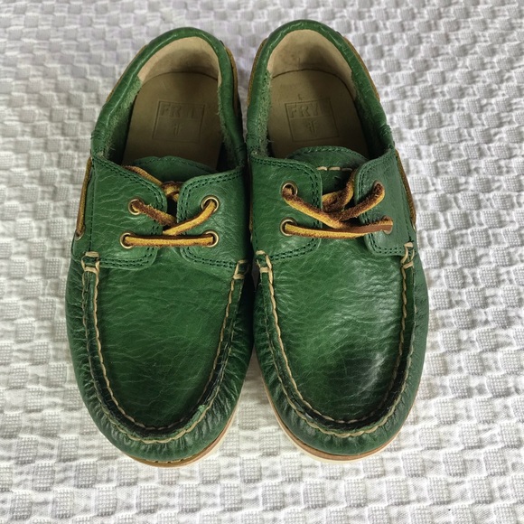 frye sully boat shoe